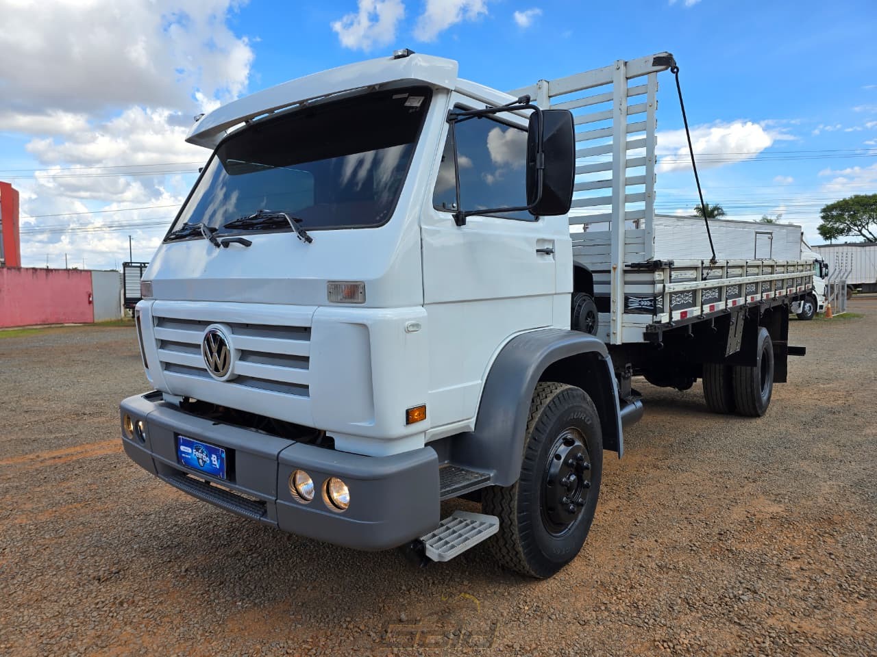 WhatsApp Image 2025-11-18 at 09.17.04