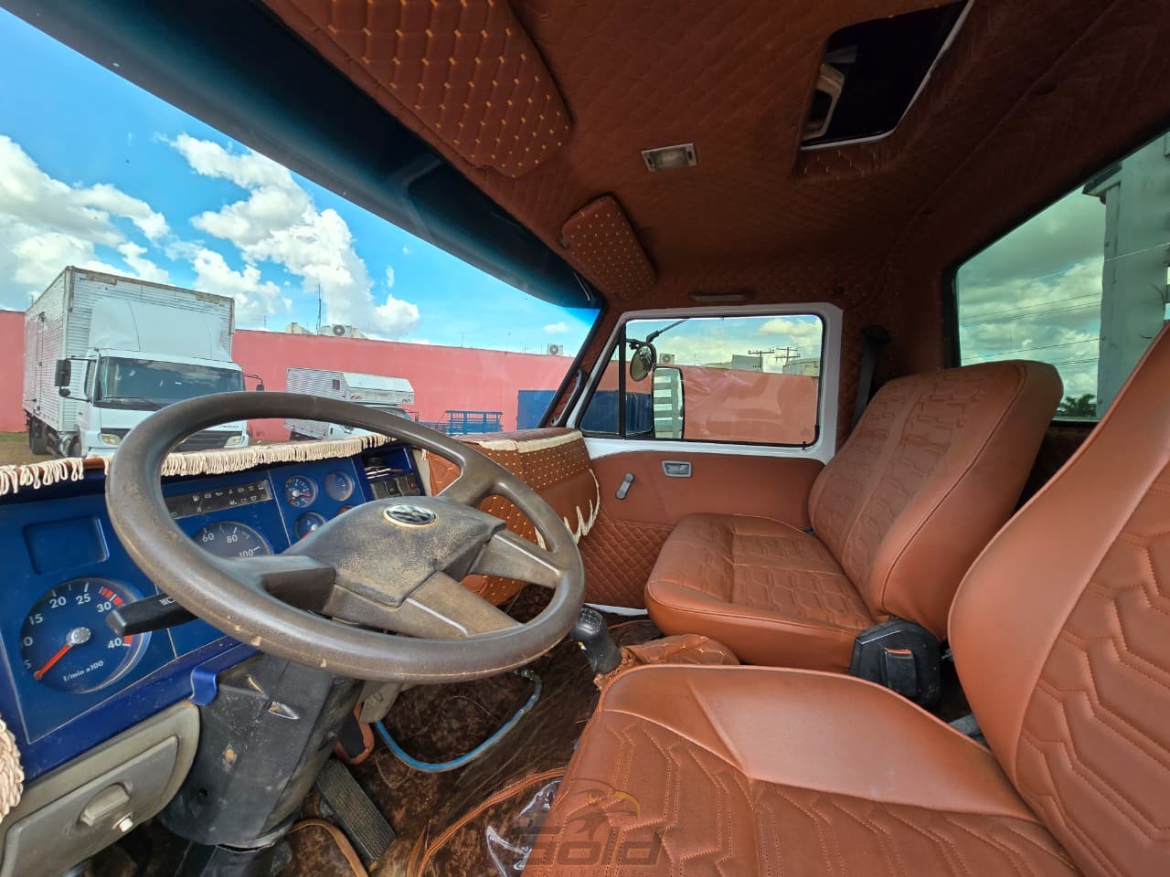 WhatsApp Image 2025-11-18 at 09.17.06