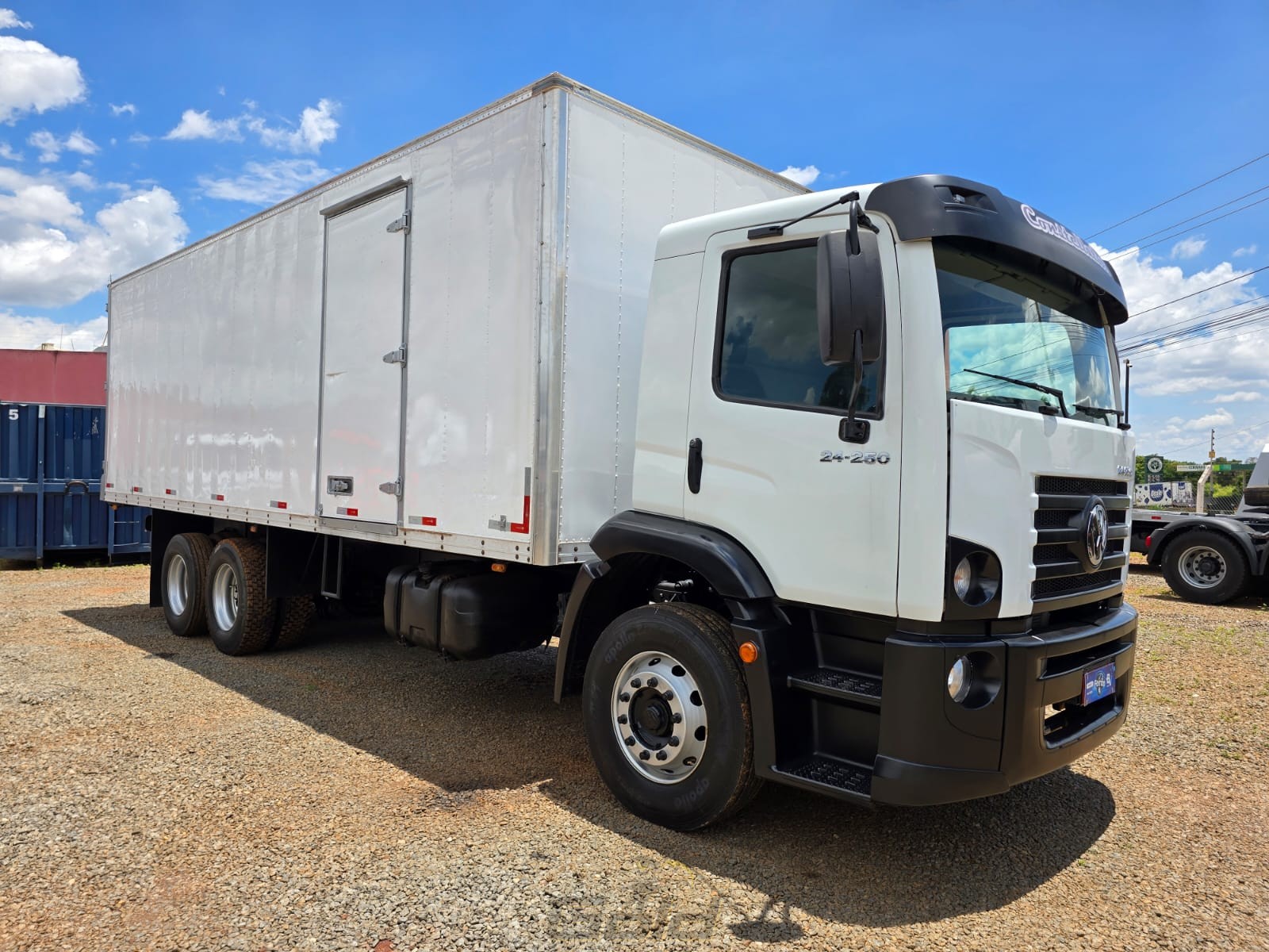 WhatsApp Image 2025-11-27 at 12.13.47 (3)