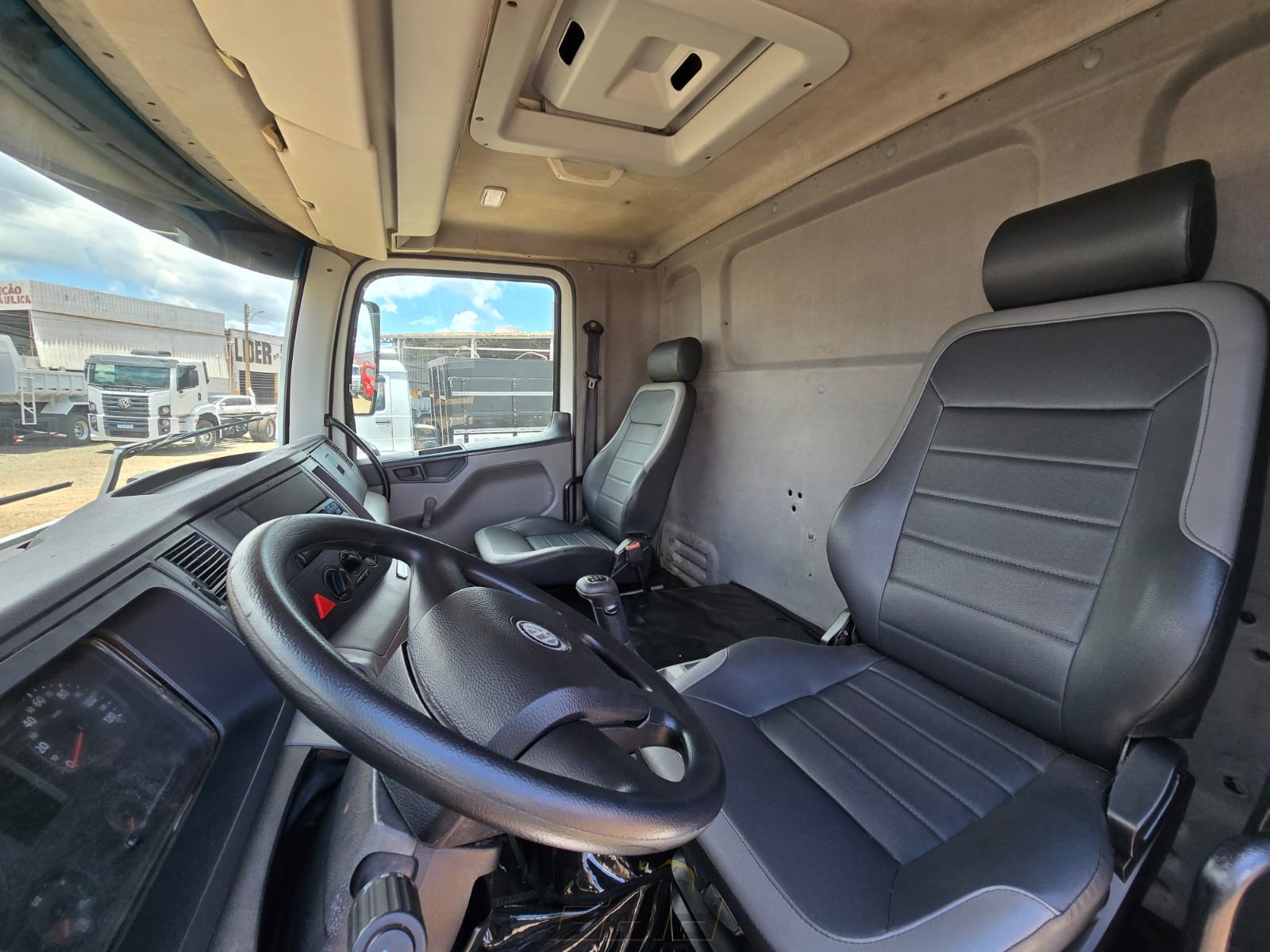 WhatsApp Image 2025-11-27 at 12.13.47 (8)