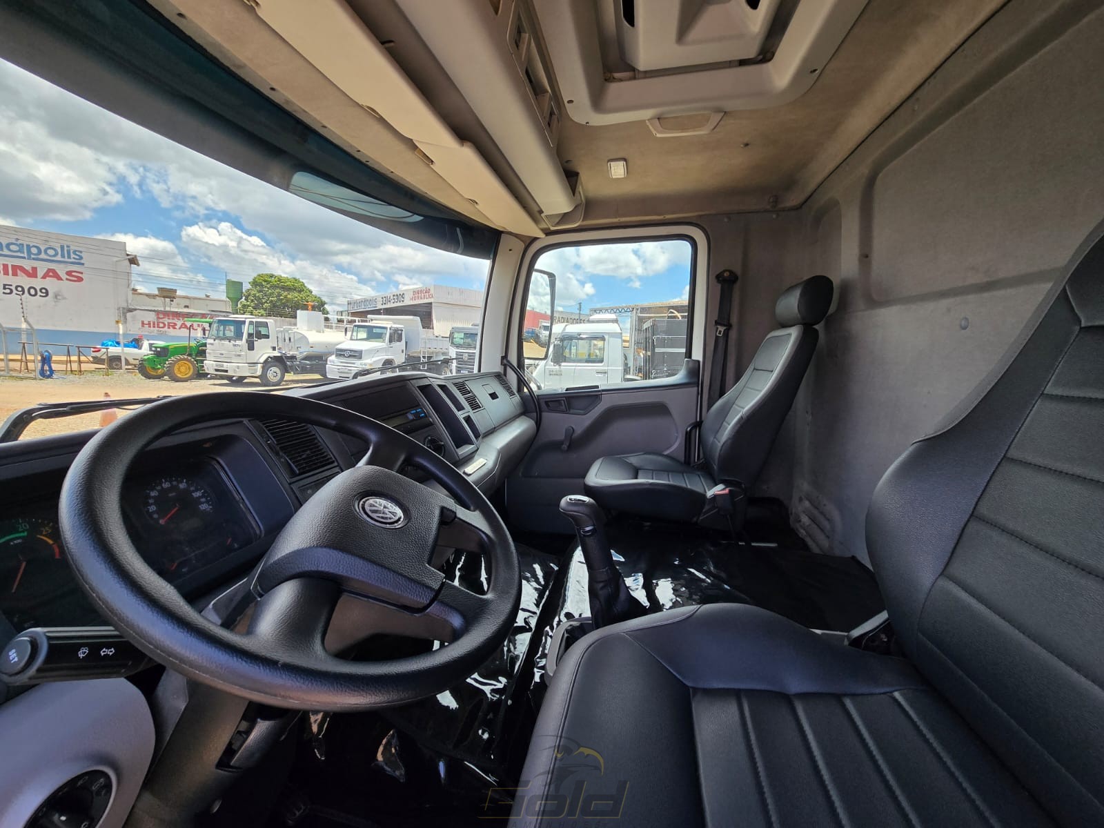 WhatsApp Image 2025-11-27 at 12.13.47 (9)