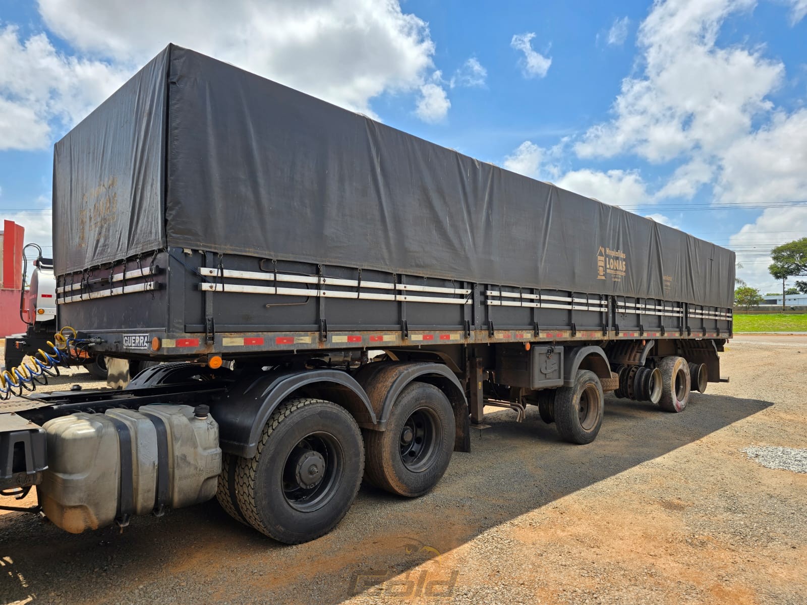 WhatsApp Image 2025-12-01 at 15.04.06