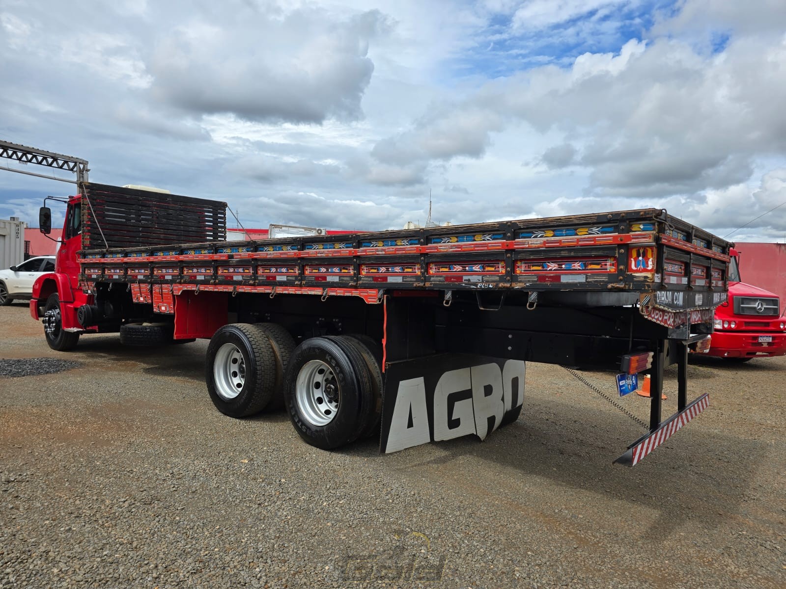 WhatsApp Image 2025-12-04 at 16.38.52 (2)