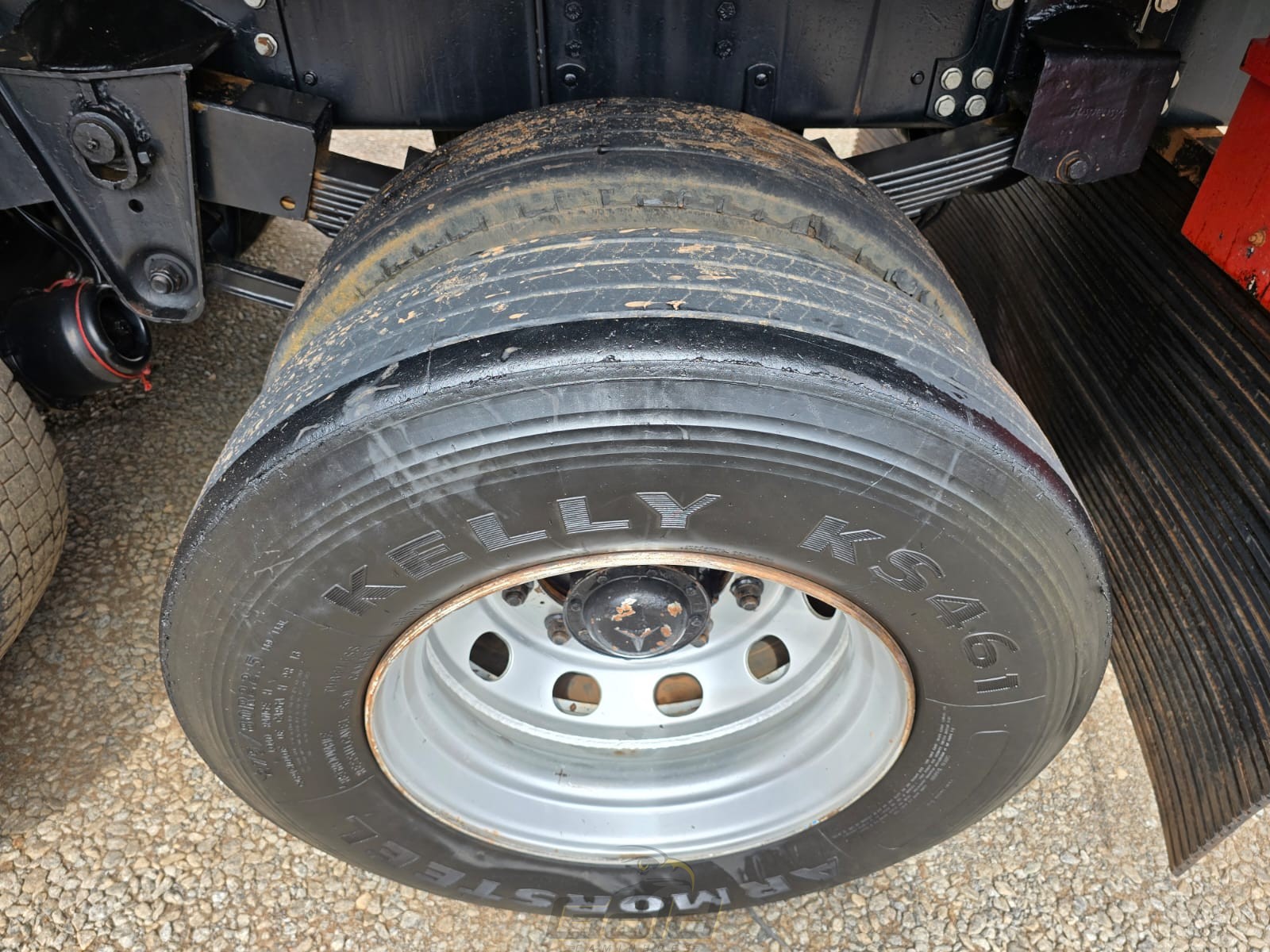 WhatsApp Image 2025-12-04 at 16.39.04 (2)