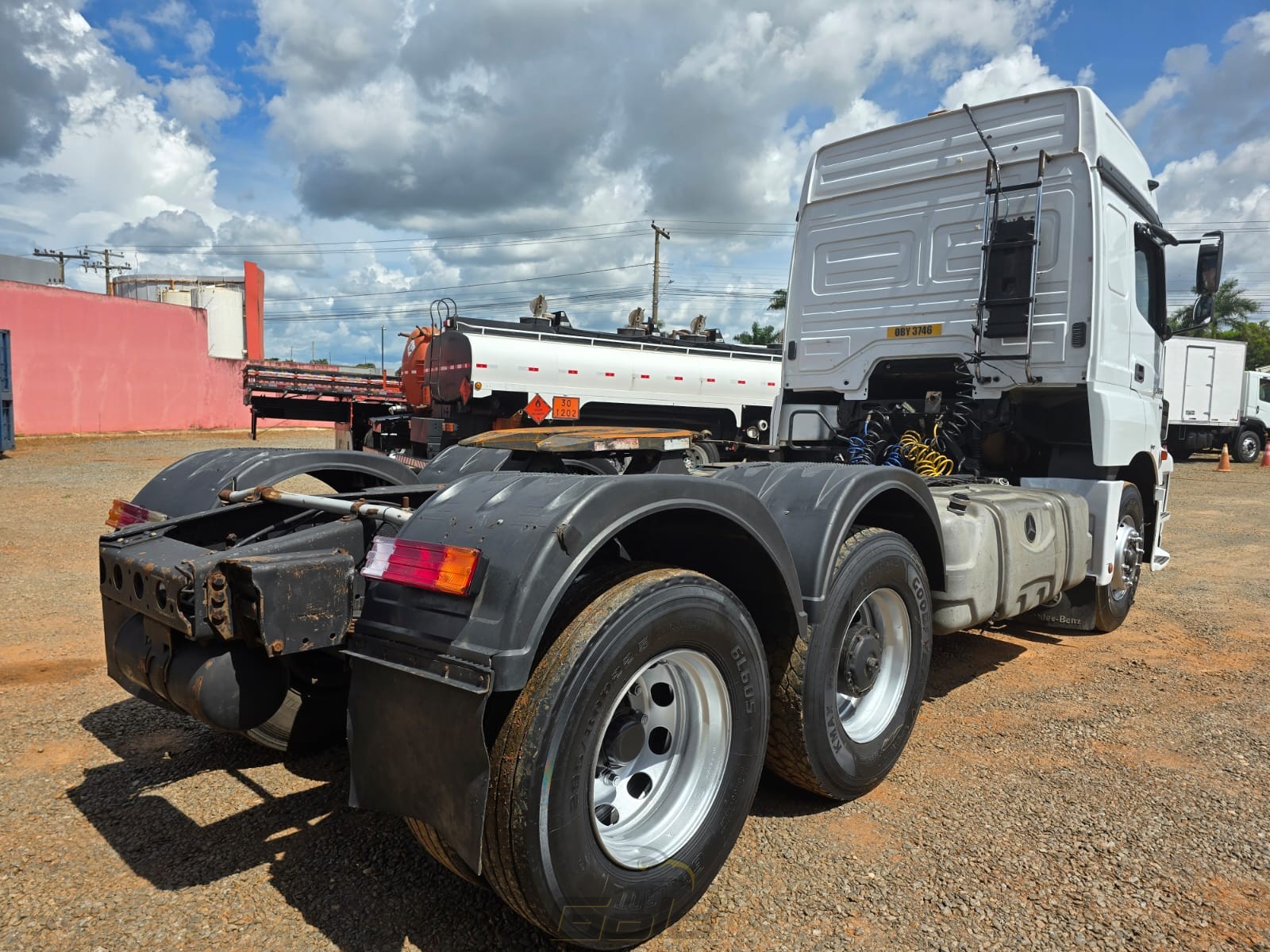 WhatsApp Image 2025-12-15 at 11.08.33 (4)