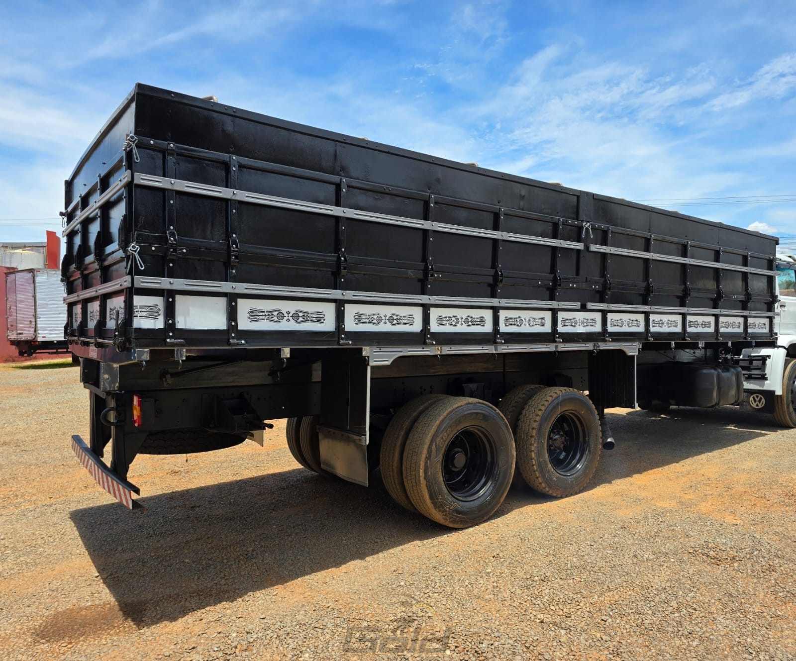 WhatsApp Image 2025-12-19 at 10.09.02