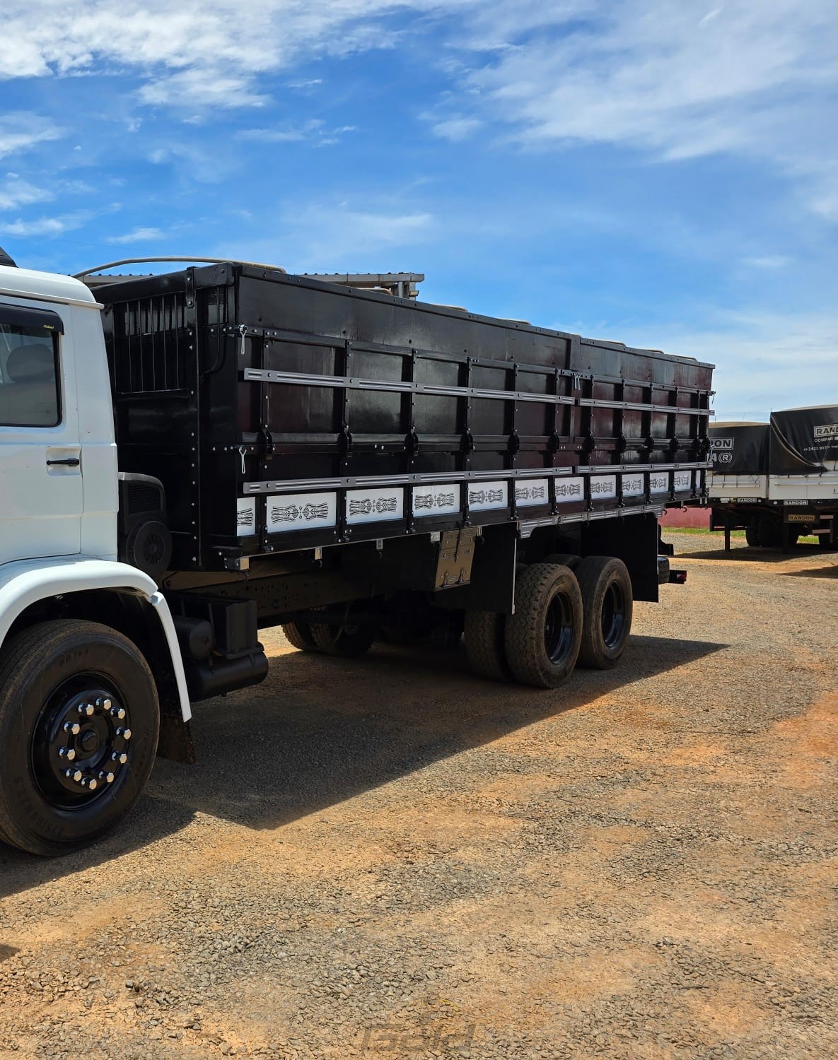 WhatsApp Image 2025-12-19 at 10.09.52