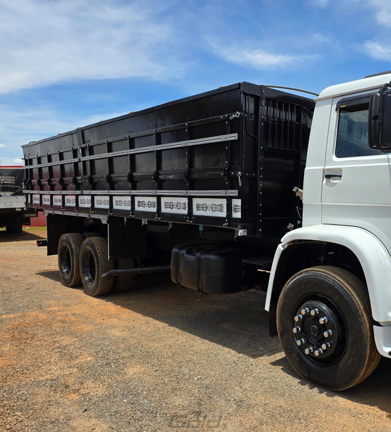 WhatsApp Image 2025-12-19 at 10.09.53