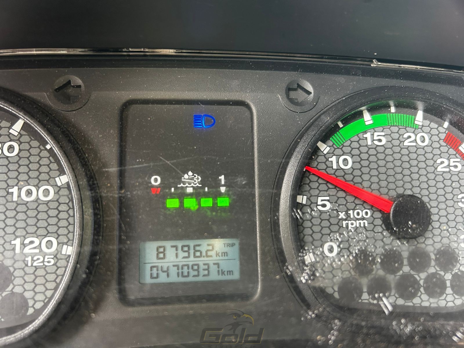 WhatsApp Image 2026-01-15 at 15.30.27