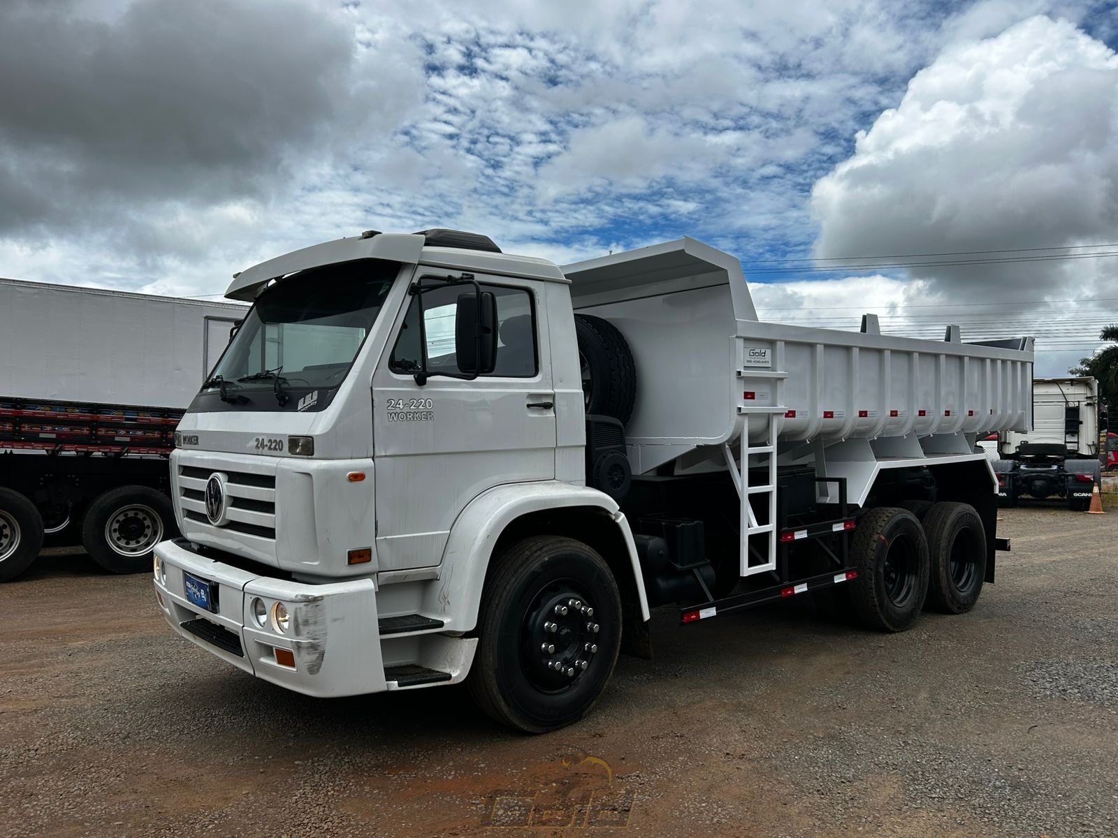 WhatsApp Image 2026-01-21 at 17.08.51