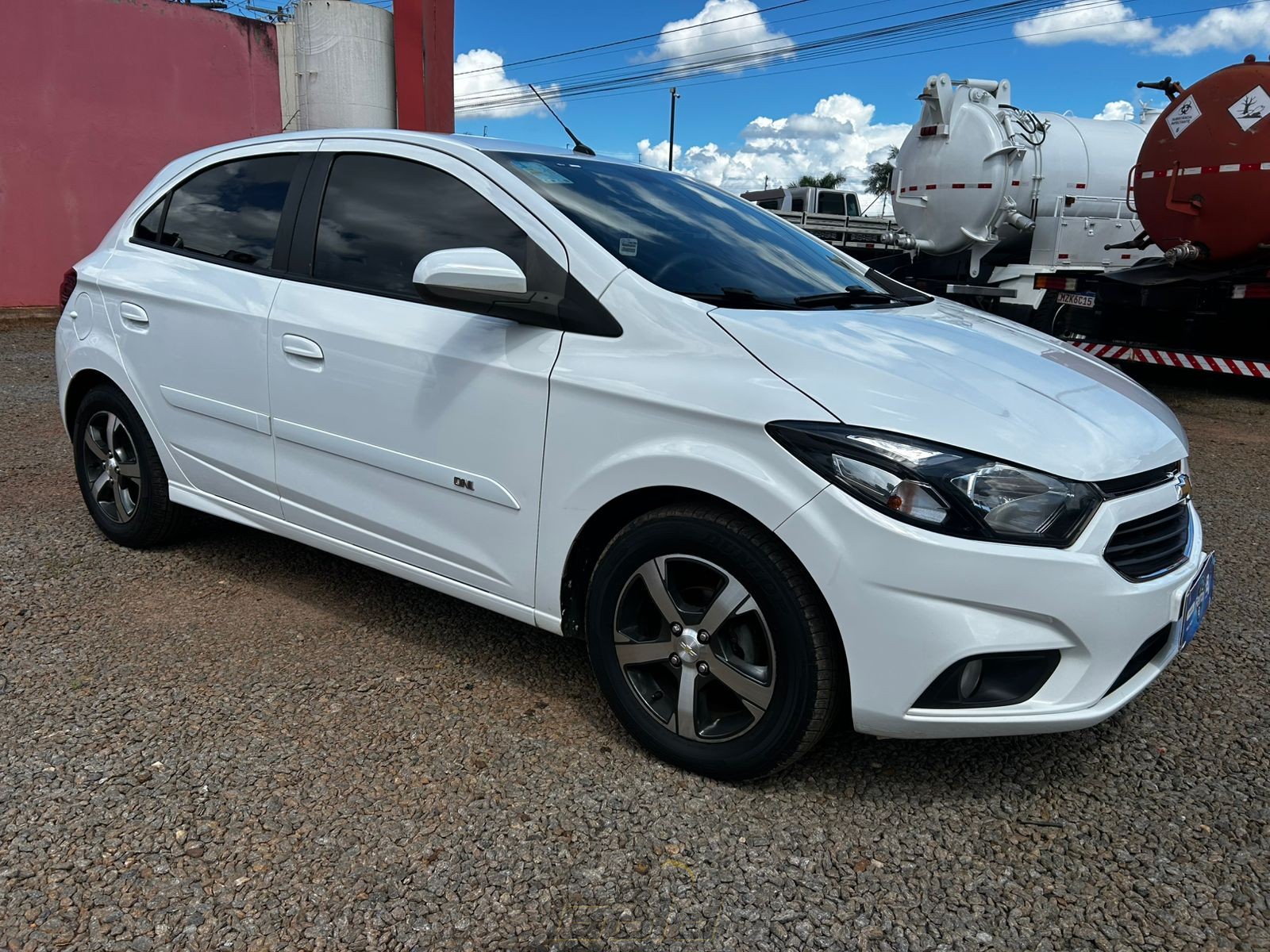 WhatsApp Image 2026-01-26 at 14.36.05 (1)