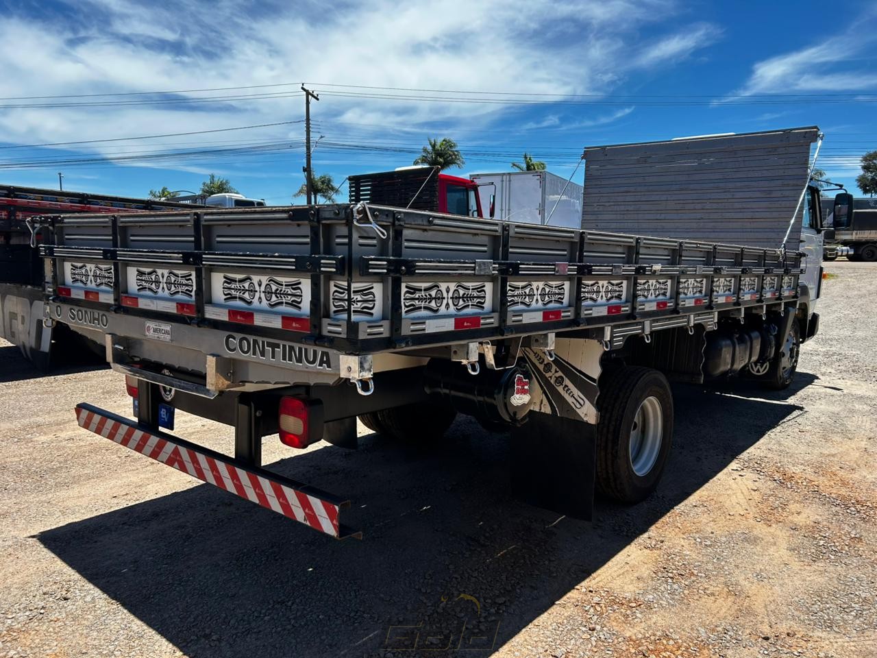 WhatsApp Image 2026-02-18 at 09.57.44