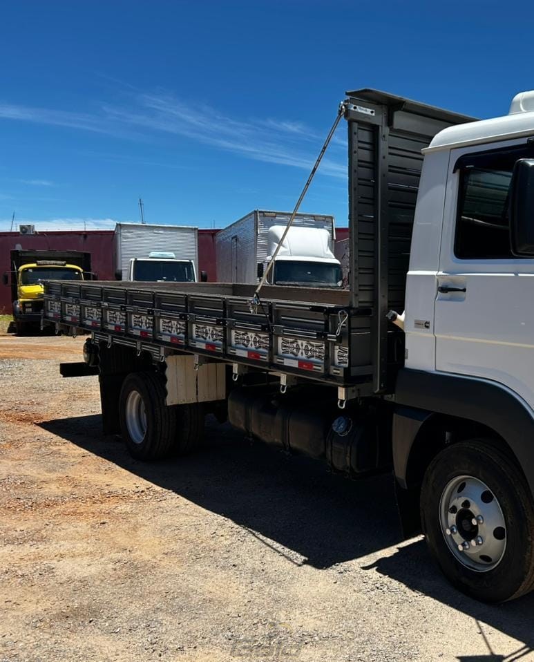 WhatsApp Image 2026-02-18 at 09.58.47