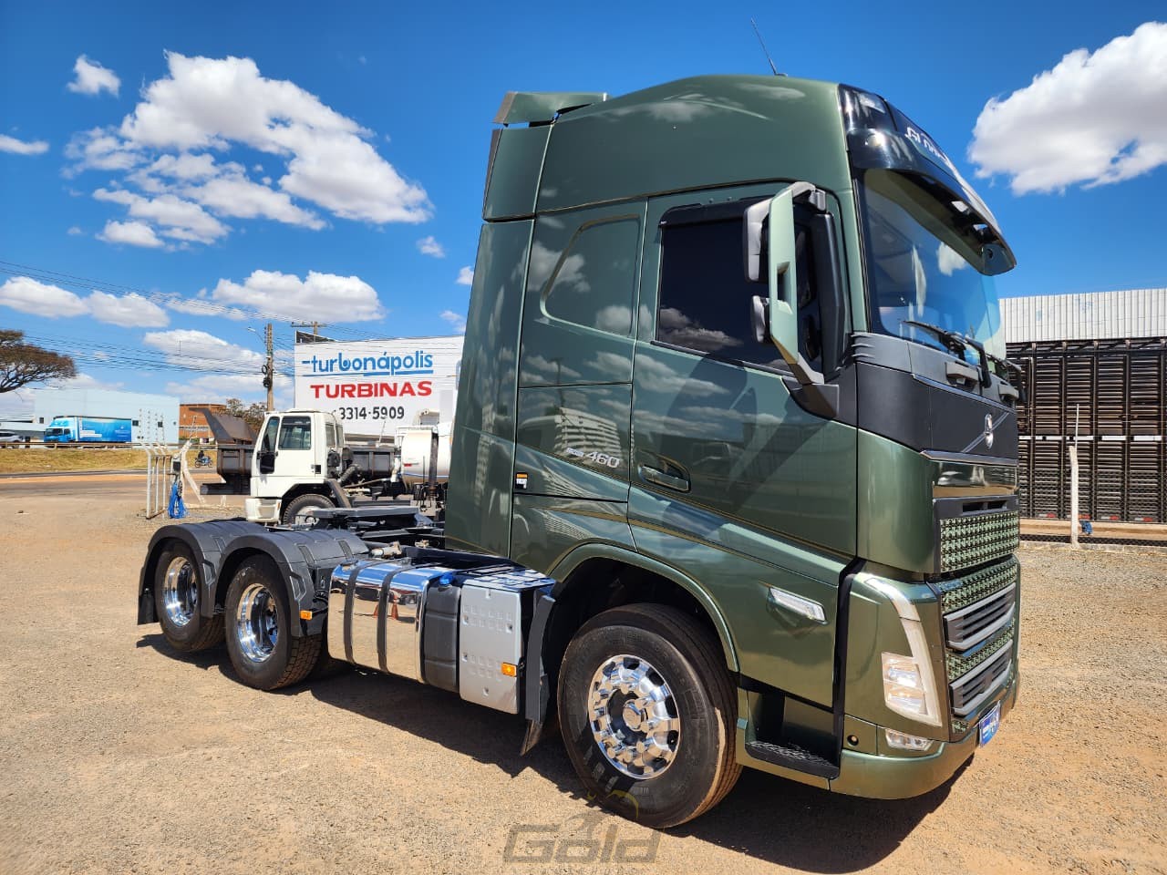 VOLVO FH (2)